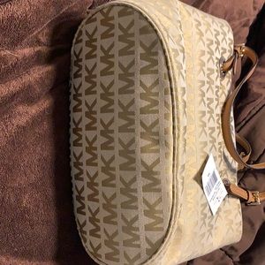 Michael Kors tote